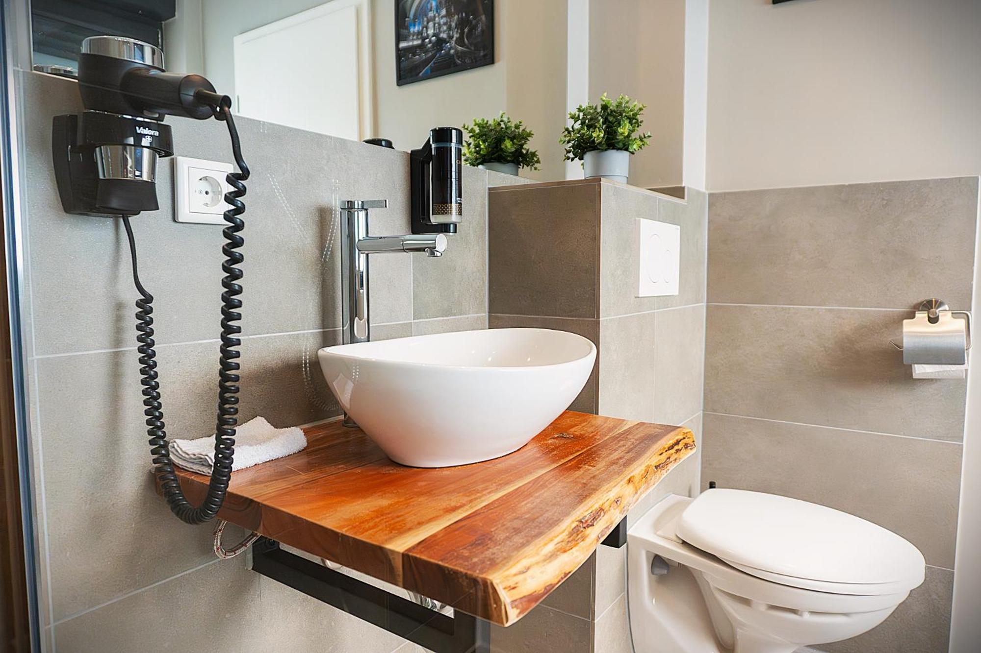 Liro Hotel Фирзен Экстерьер фото